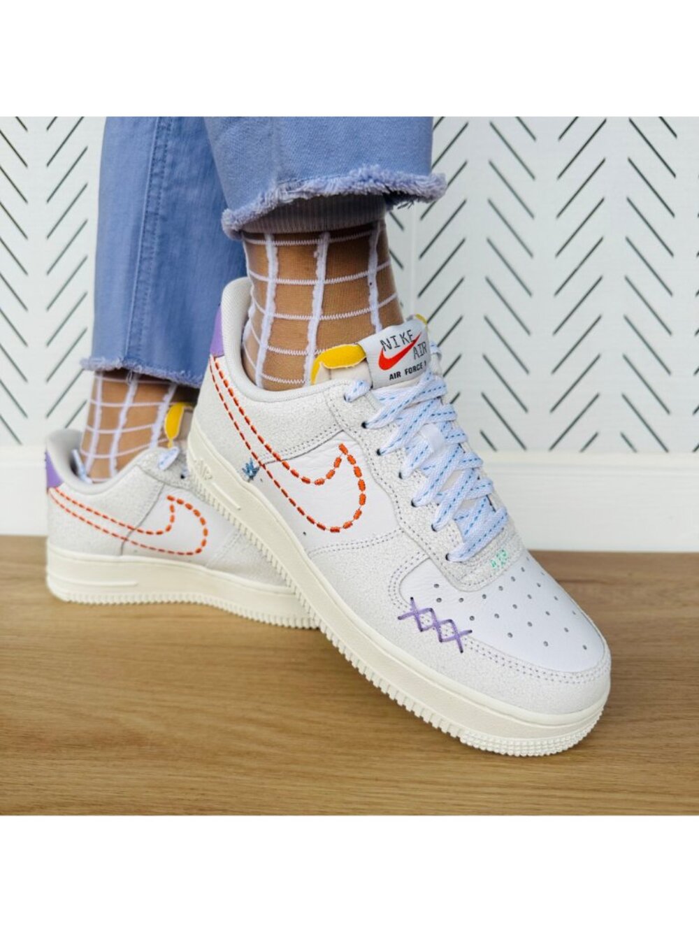 ❤️Nike Air Force 1 '07 SE Low Sz 8.5 Women Retro Shoes Beige Snekear DX2348-100 - Picture 9 of 12